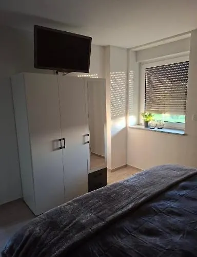 1 Familie Siegl アパート *